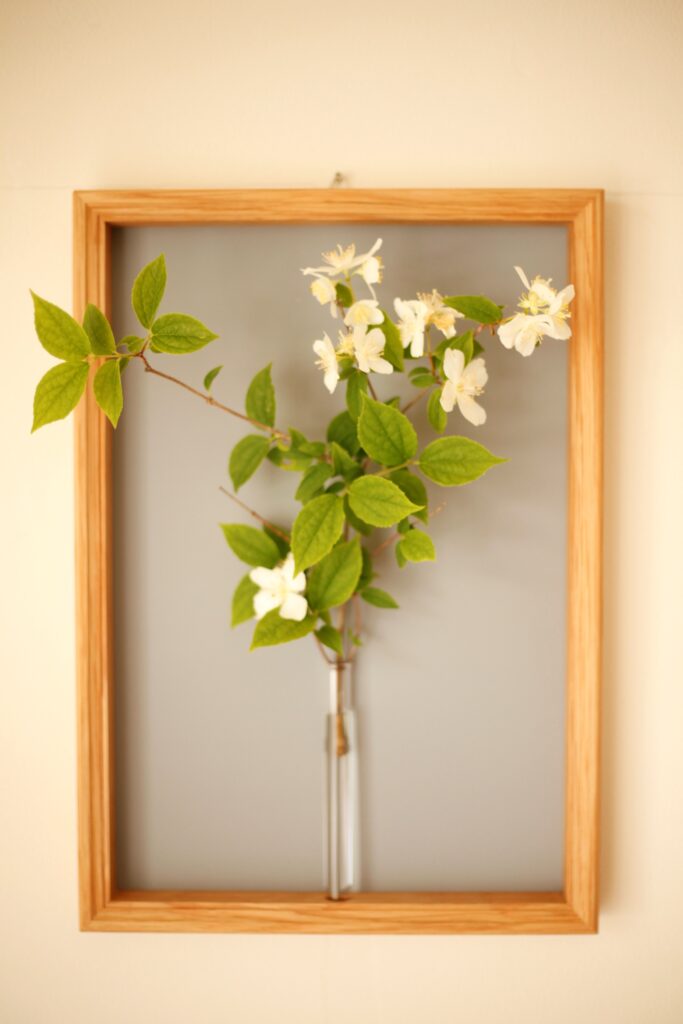 Frame flower vase LC oak gray